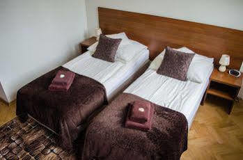 Royal Route 29 Comfort 3* Krakau