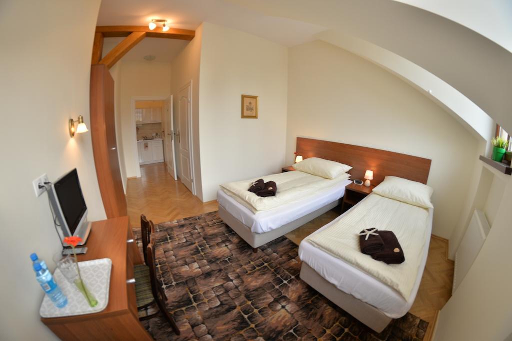 Guest house Royal Route 29 Comfort Krakow