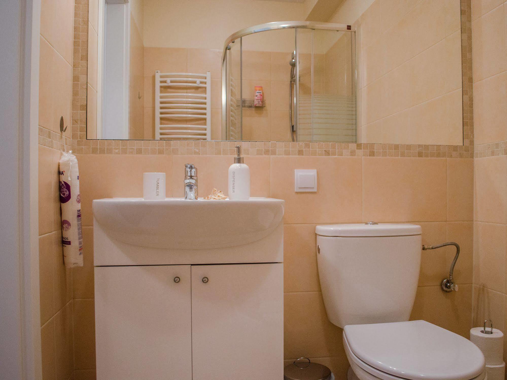 Royal Route 29 Comfort Guest house
